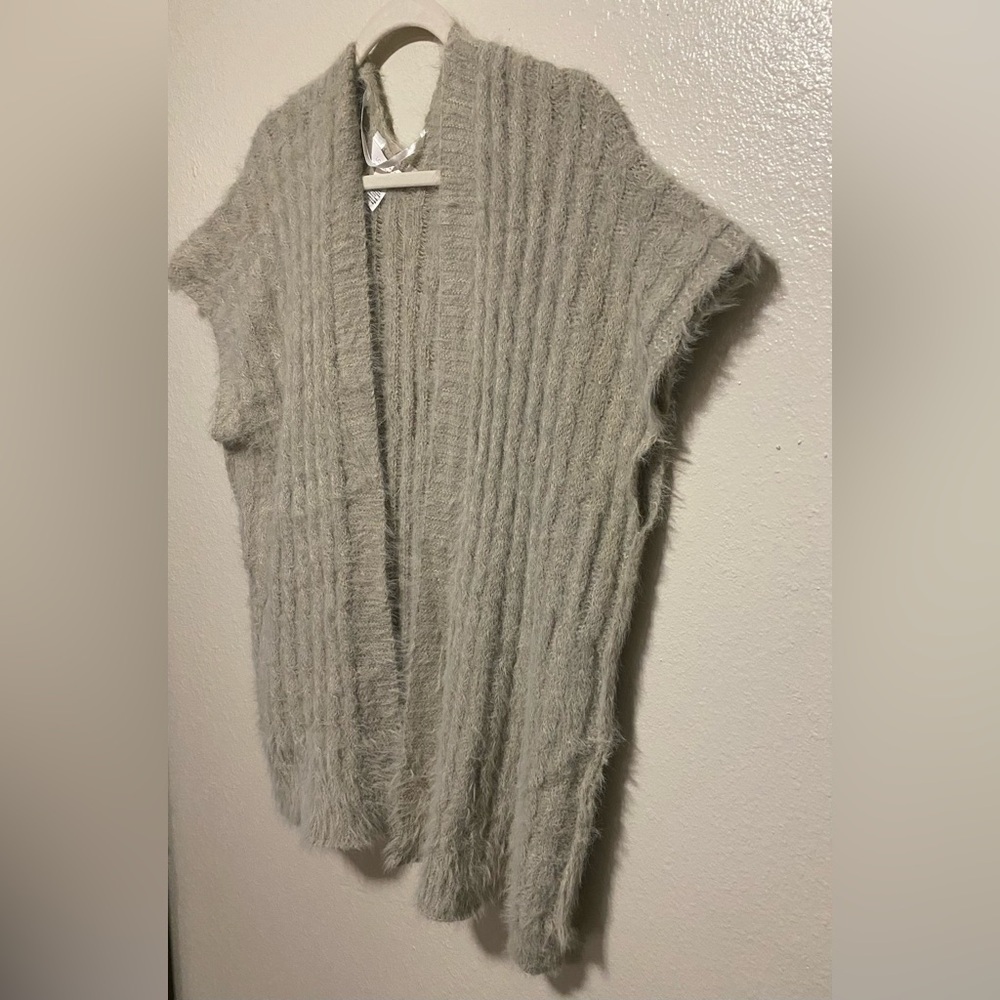 LC Lauren Conrad Gray Ribbed Open Front Sweater Vest | Cozy Layering Cardigan - Picture 3 of 6